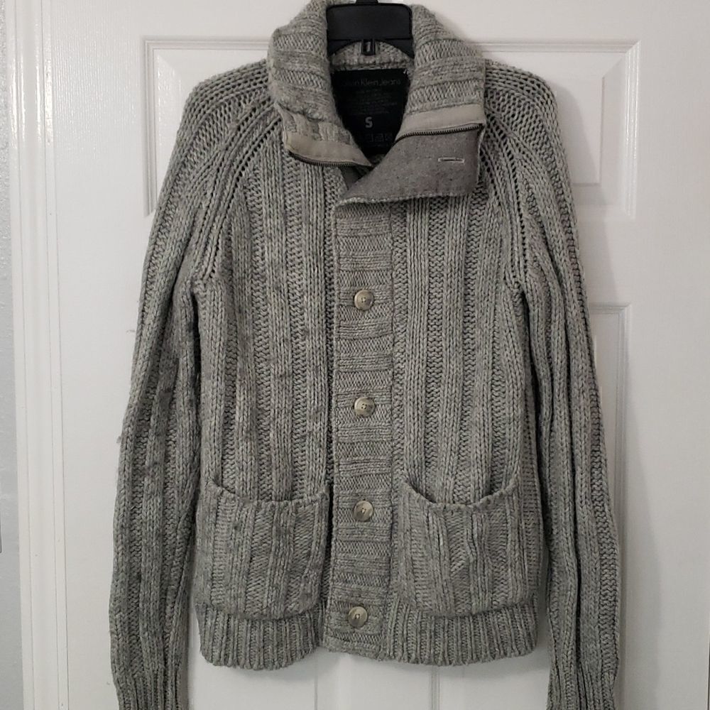 Calvin Klein Keans Grey Knit Wool Sweater. Men's Small